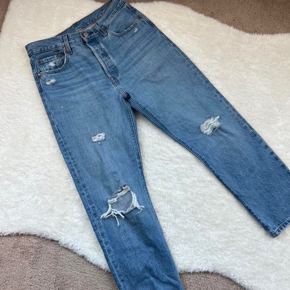 Womens Levi’s 501’s